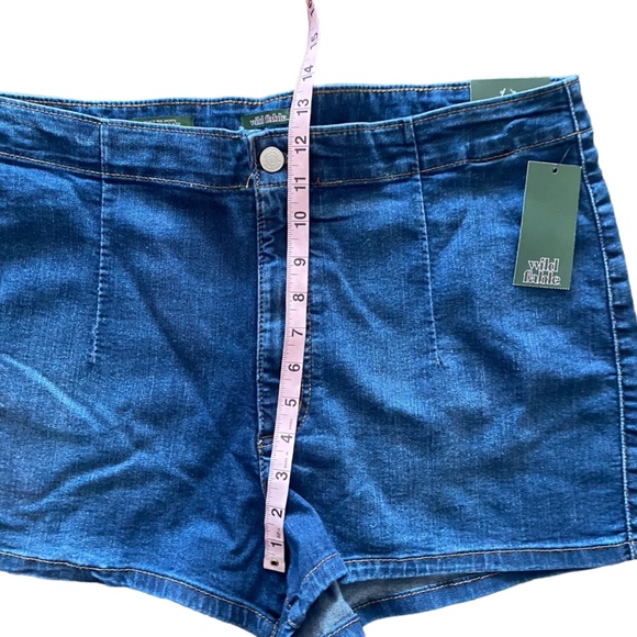 WILD FABLE Jean Shorts "Highest Rise Shorts" Responsible Style NWT Size 18 - Picture 9 of 10
